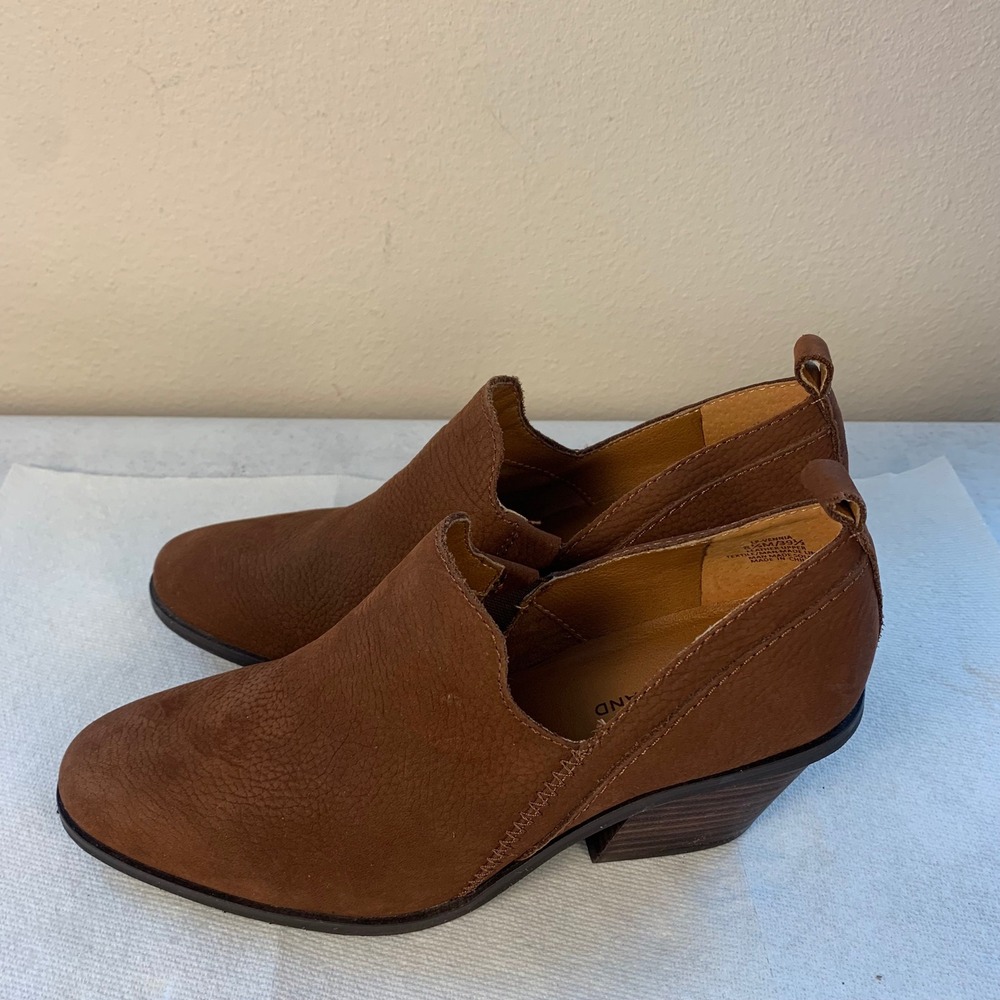 Lucky Brand 8.5 Vennia Ankle Booties Brown Leather Block Heel Shooties